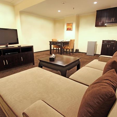 Harmoni One Convention Hotel And Service Apartments Batam Værelse billede
