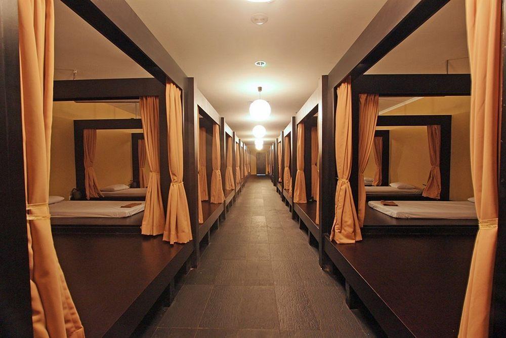Harmoni One Convention Hotel And Service Apartments Batam Eksteriør billede