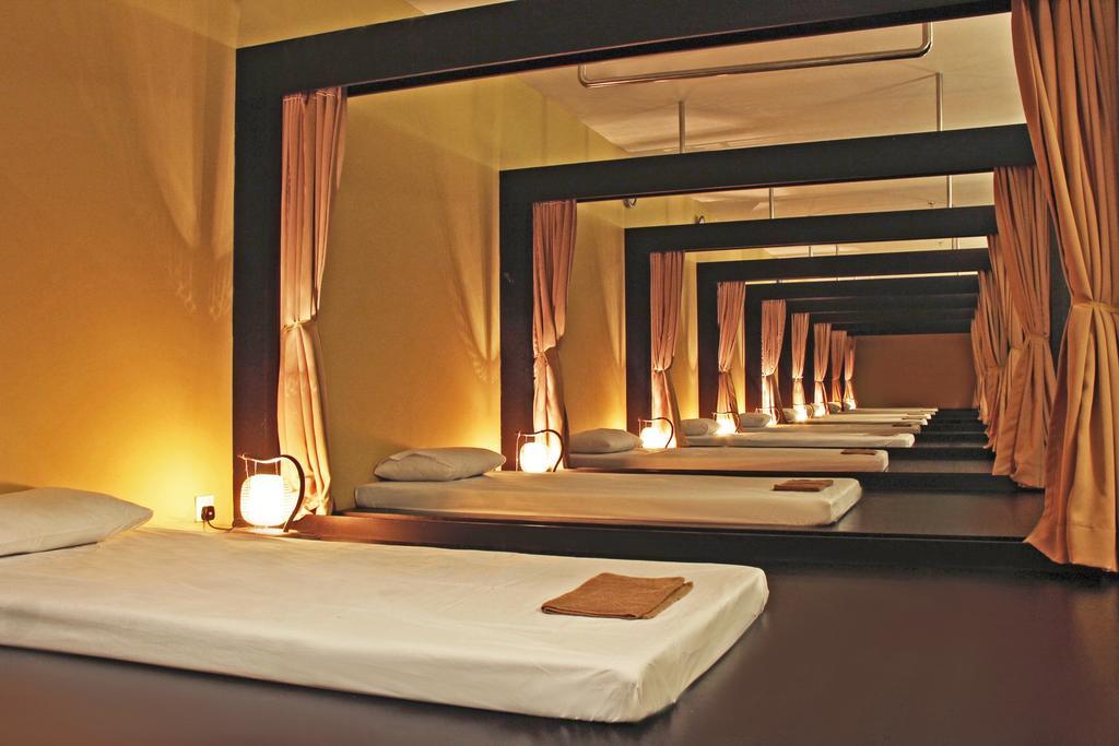 Harmoni One Convention Hotel And Service Apartments Batam Eksteriør billede