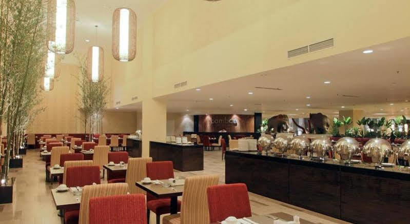 Harmoni One Convention Hotel And Service Apartments Batam Eksteriør billede